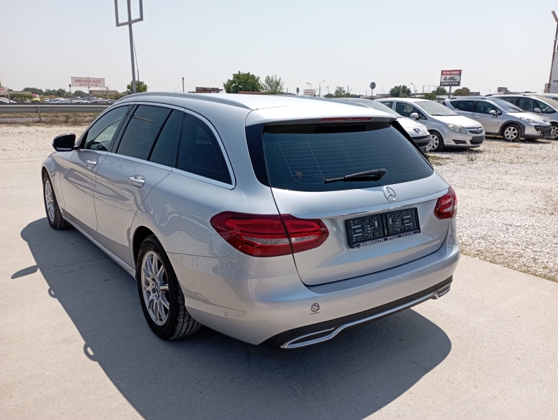 Mercedes-Benz C 220 AMG, LED, Кожа, Нави, снимка 5 - Автомобили и джипове - 37513564