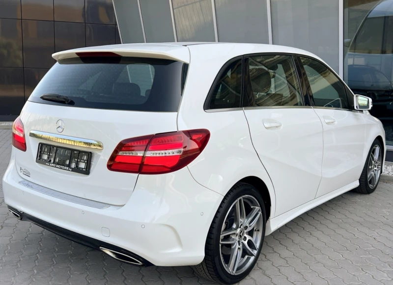 Mercedes-Benz B 220 AMG 4x4 Keyless Carplay Автоматик Нави Кожа Подгр, снимка 2 - Автомобили и джипове - 39750732