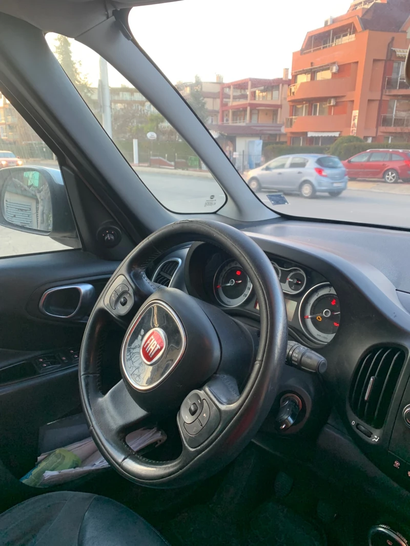 Fiat 500L 1.3 MJET, снимка 10 - Автомобили и джипове - 48358401