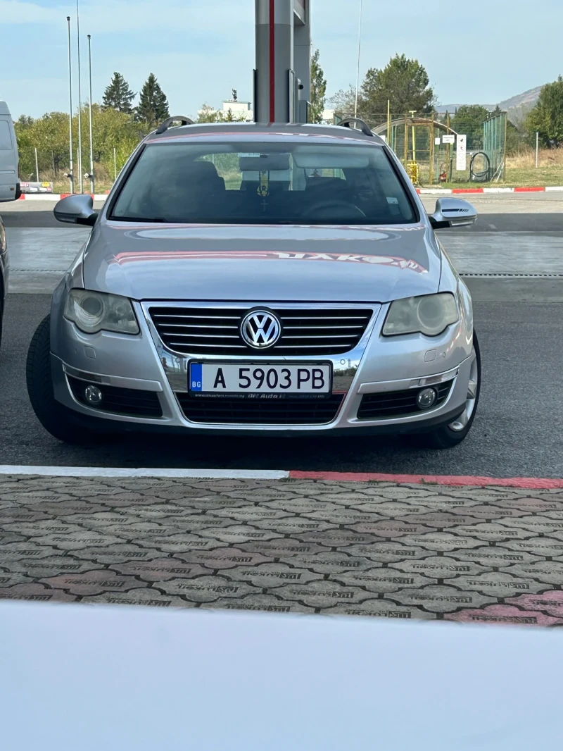 VW Passat, снимка 1 - Автомобили и джипове - 48694811