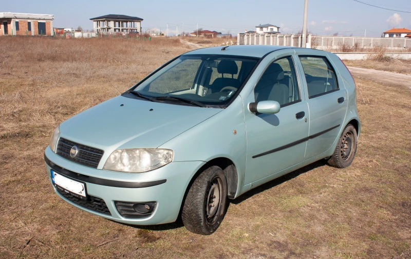 Fiat Punto JTD, снимка 2 - Автомобили и джипове - 48921090