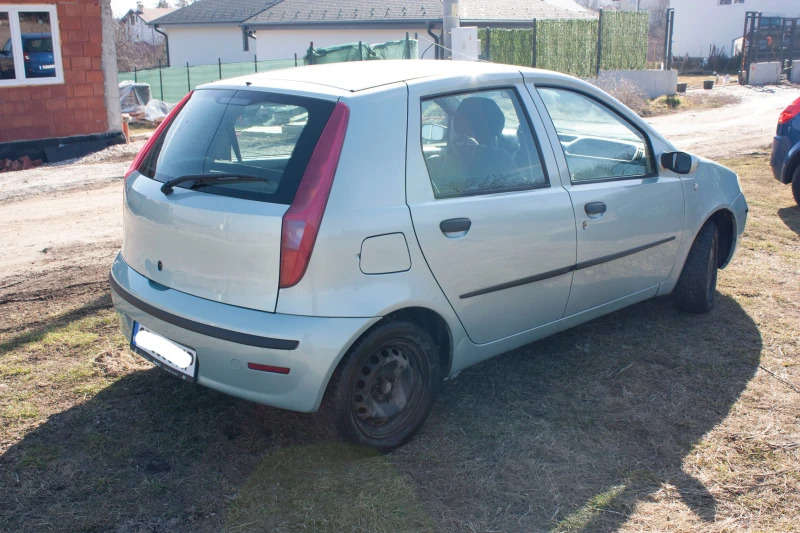 Fiat Punto JTD, снимка 4 - Автомобили и джипове - 48921090