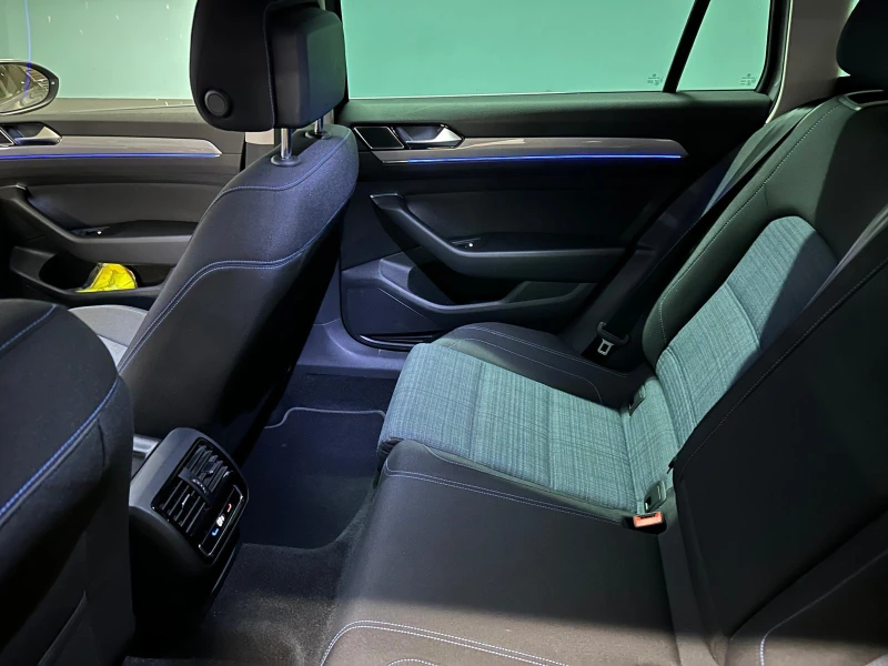 VW Passat MATRIX, снимка 8 - Автомобили и джипове - 52529217