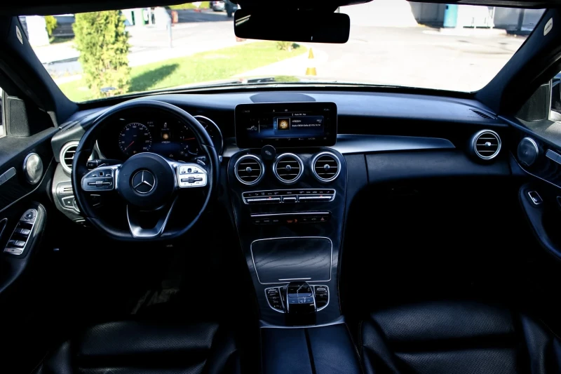 Mercedes-Benz C 220 AMG pack/Digital/Ambient/Burmester/Multibeam, снимка 12 - Автомобили и джипове - 51782749