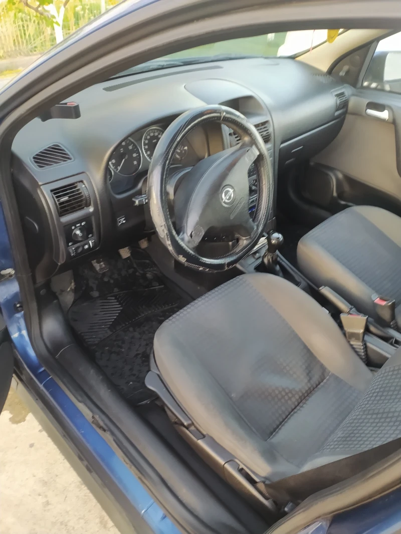 Opel Astra, снимка 2 - Автомобили и джипове - 52011933