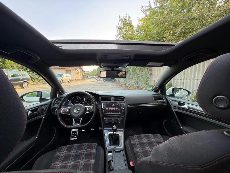 VW Golf 7 GTI Performance, снимка 12 - Автомобили и джипове - 52352389
