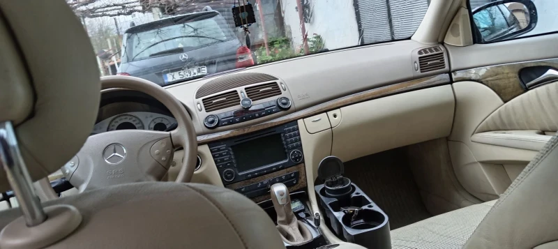 Mercedes-Benz E 320 + 50 hop, снимка 10 - Автомобили и джипове - 53190249
