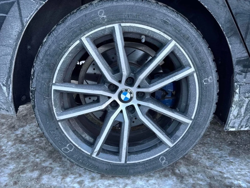 BMW 330 * 330i xDrive * M-PACK, снимка 7 - Автомобили и джипове - 53327817