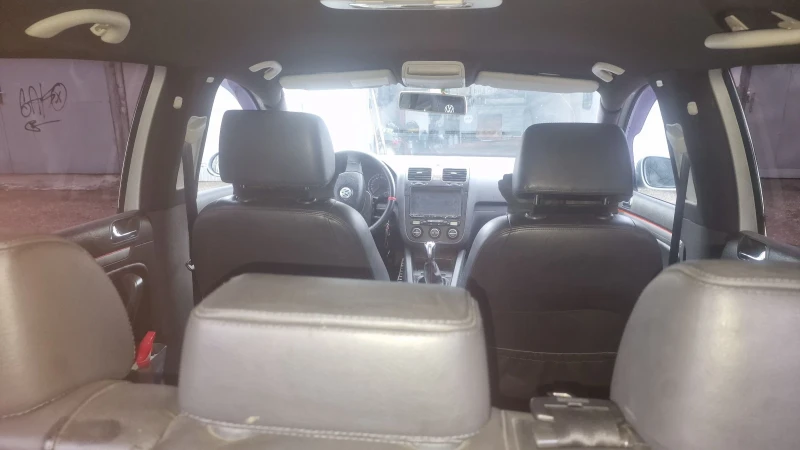 VW Golf 1.9, снимка 5 - Автомобили и джипове - 53482225