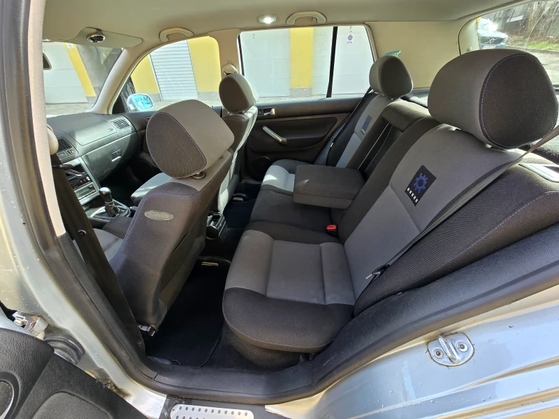 VW Golf 4, снимка 17 - Автомобили и джипове - 53534096