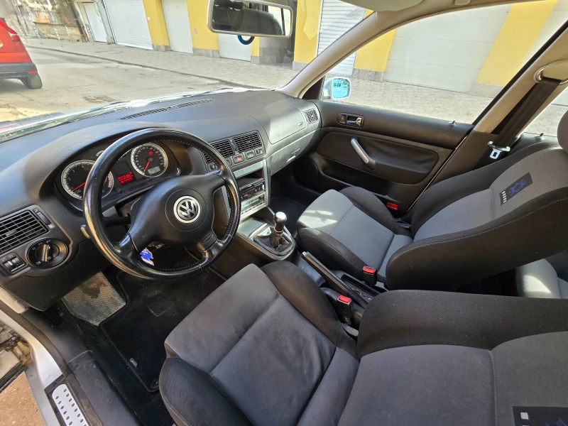 VW Golf 4, снимка 10 - Автомобили и джипове - 53534096