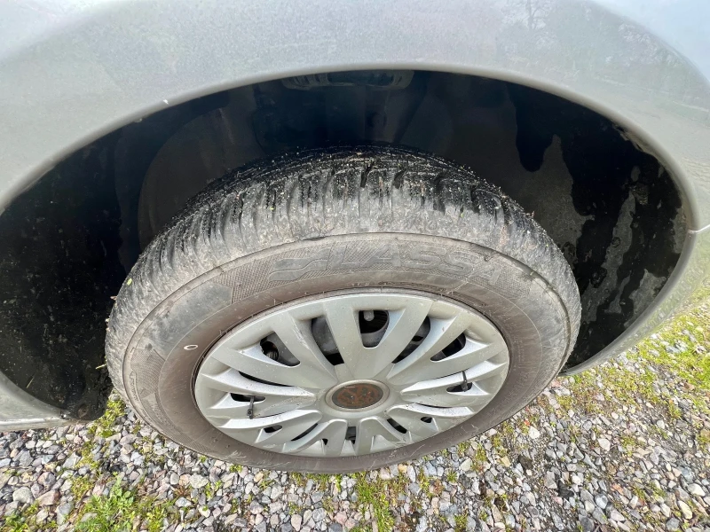 VW Polo, снимка 15 - Автомобили и джипове - 53581641