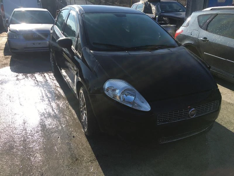 Fiat Punto 1.4 I, 1.3mjet 4Броя, снимка 1 - Автомобили и джипове - 27224576