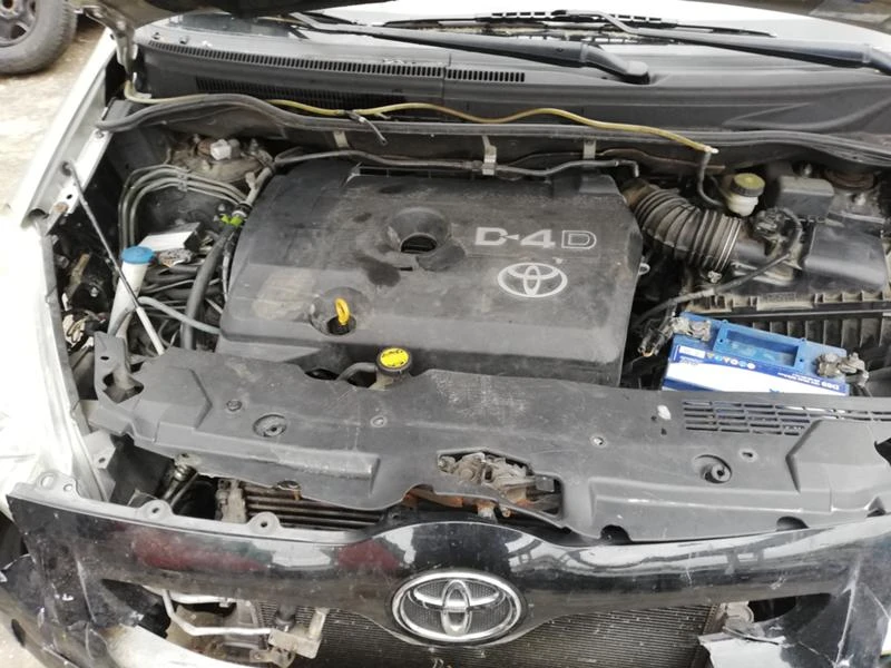 Toyota Corolla verso 2, 2 D4D 2.0D4D, снимка 15 - Автомобили и джипове - 28449018