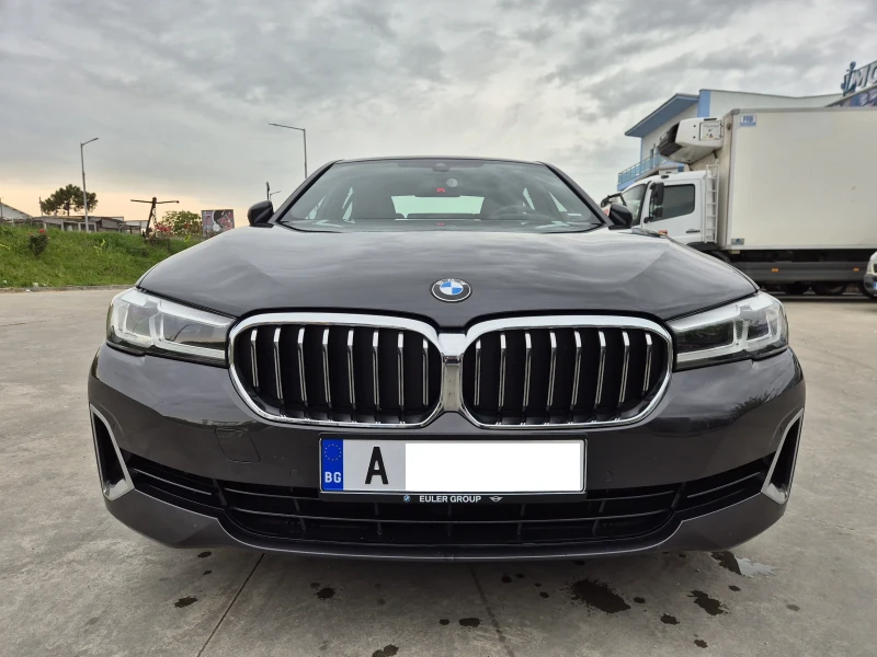 BMW 530 D xdrive premium selection в гаранция до 2027 - 84000 лв. - 42582886 1