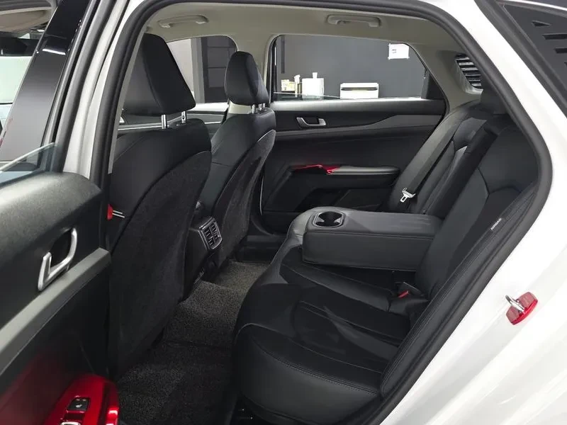 Kia K5 2.0 Lpi Prestige, снимка 11 - Автомобили и джипове - 55739097