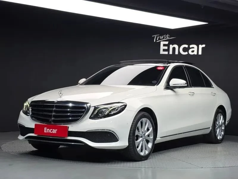 Mercedes-Benz E 300