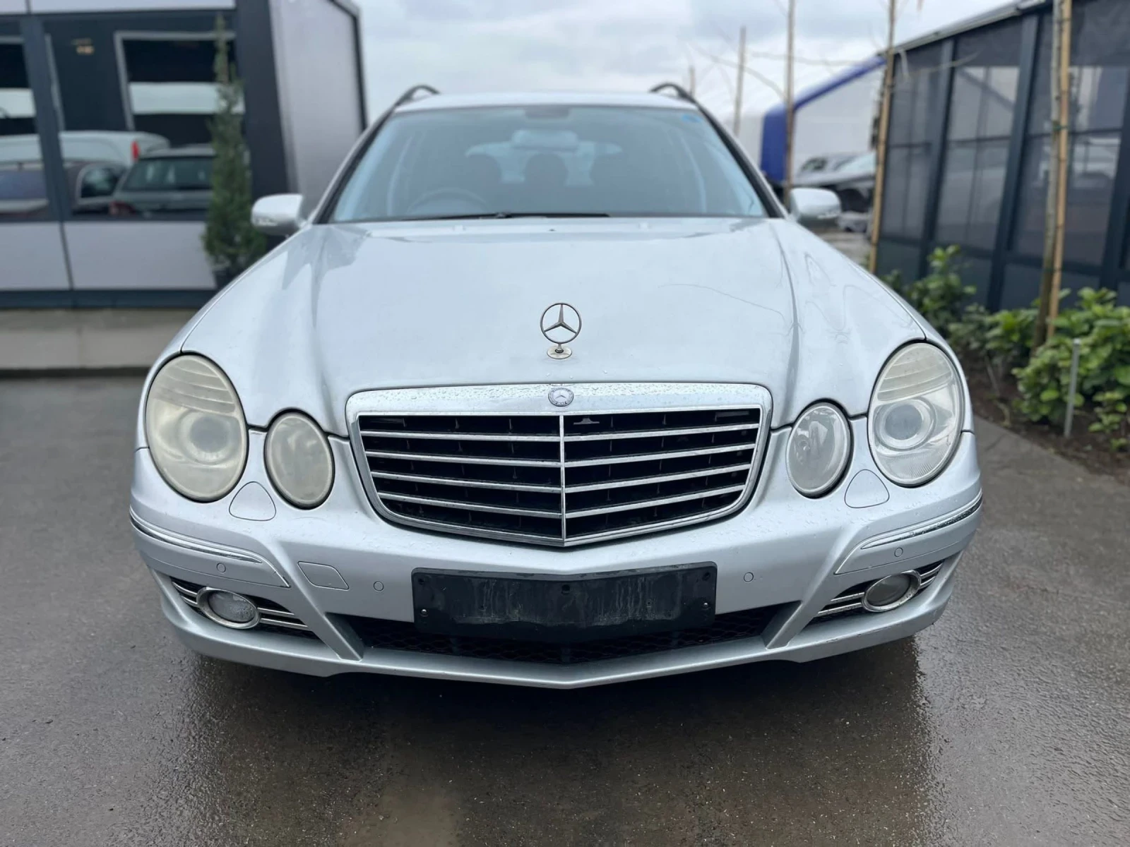 Mercedes-Benz E 320 642, снимка 1