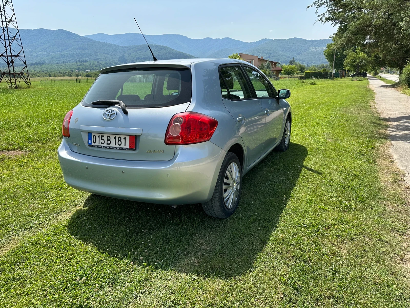 Toyota Auris 1.6 VVT-i - изображение 4