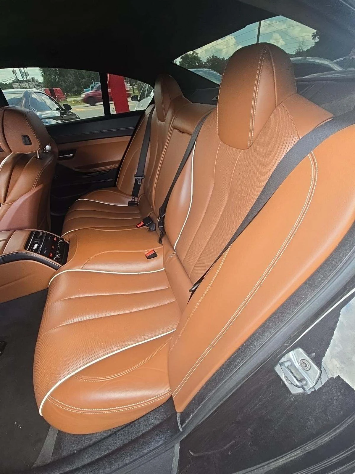 BMW 650 Gran Coupe 650i Sedan M SPORT LINE* Фиксирана цена - изображение 10