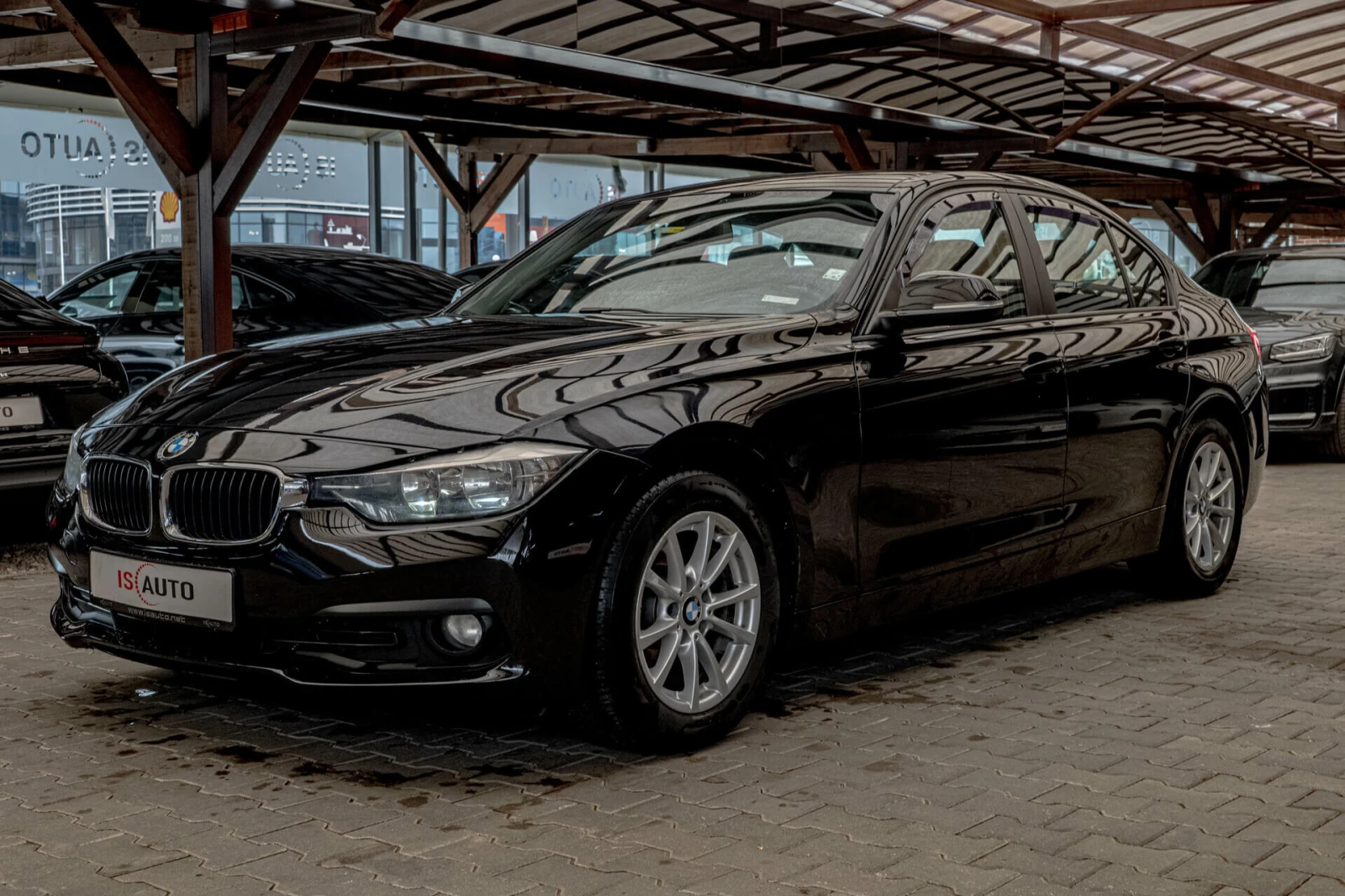 BMW 318 d/Led/Automat/Android/Waze/ - изображение 3