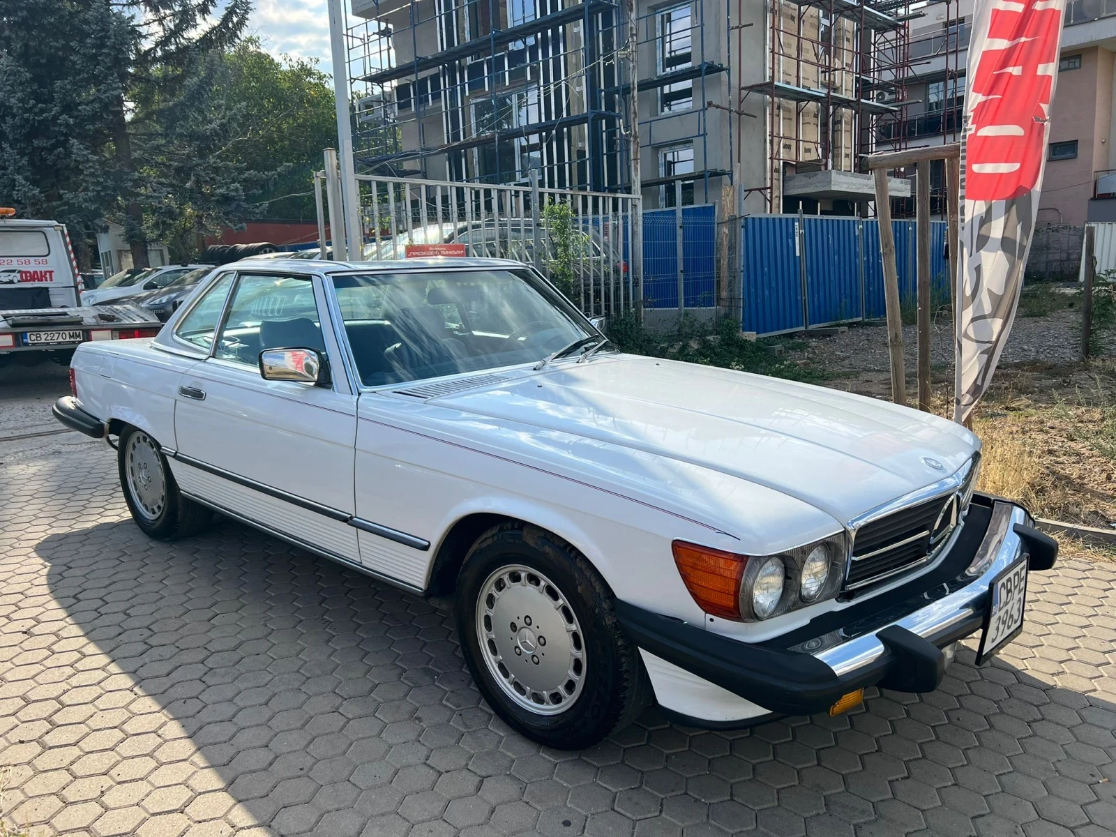 Mercedes-Benz 560 SL/5.5i - изображение 4