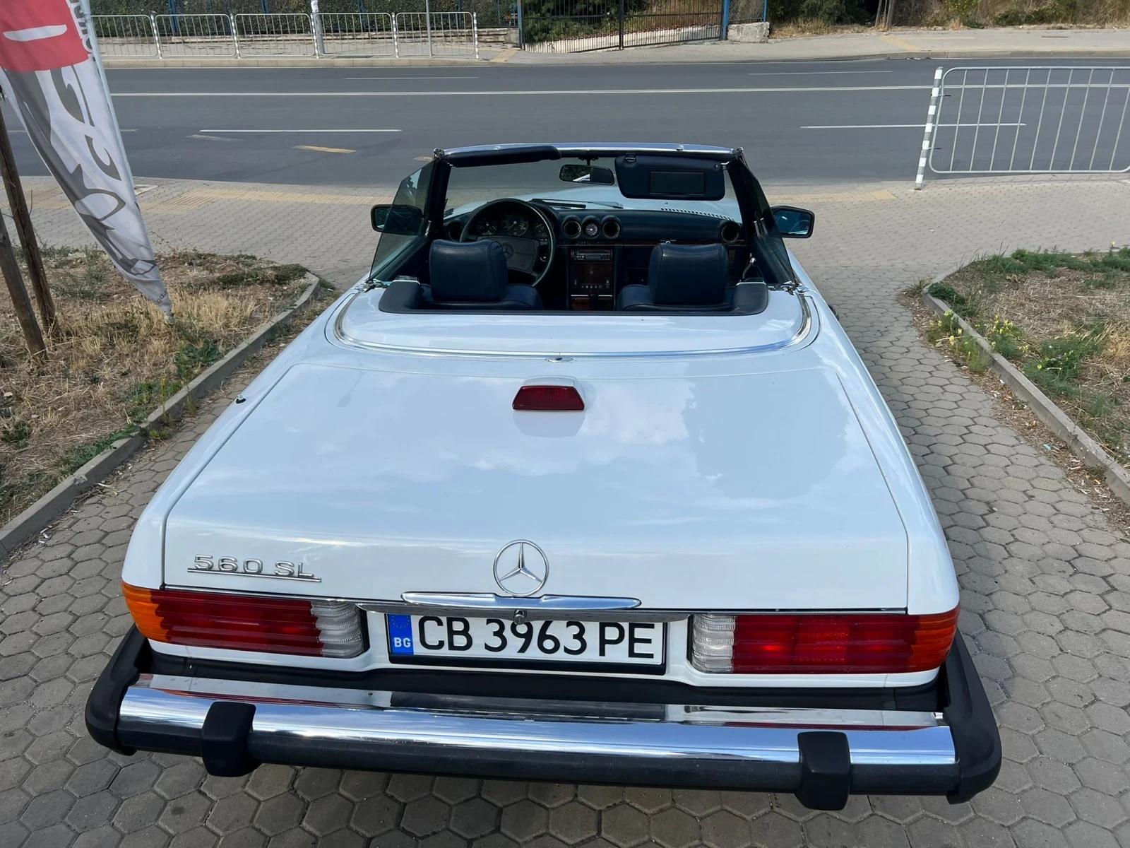 Mercedes-Benz 560 SL/5.5i - изображение 7