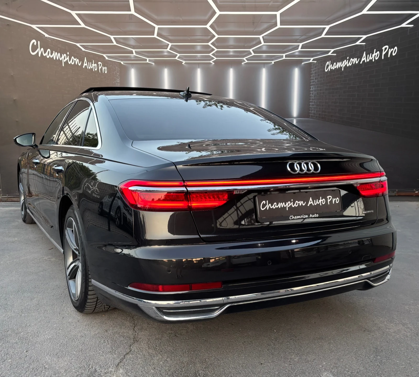 Audi A8 50TDI-Design Selection - изображение 4