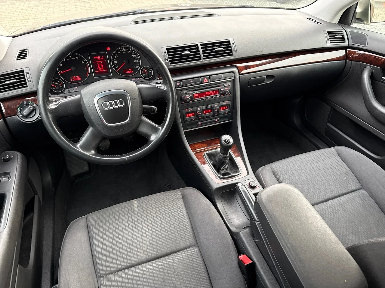 Audi A4 * 1.6i* 102HP* CLIMA* 173Tkm*  | Mobile.bg   11