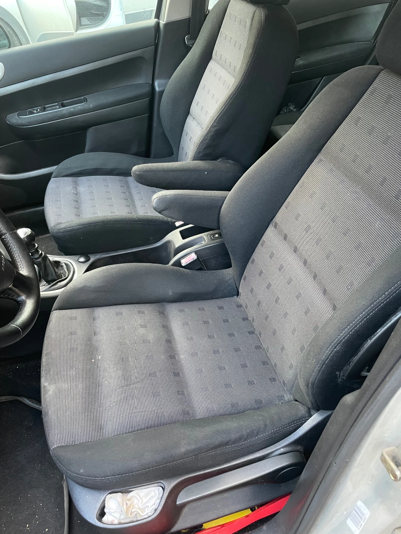 Peugeot 307 2, 0 HDI 136 кс - изображение 10