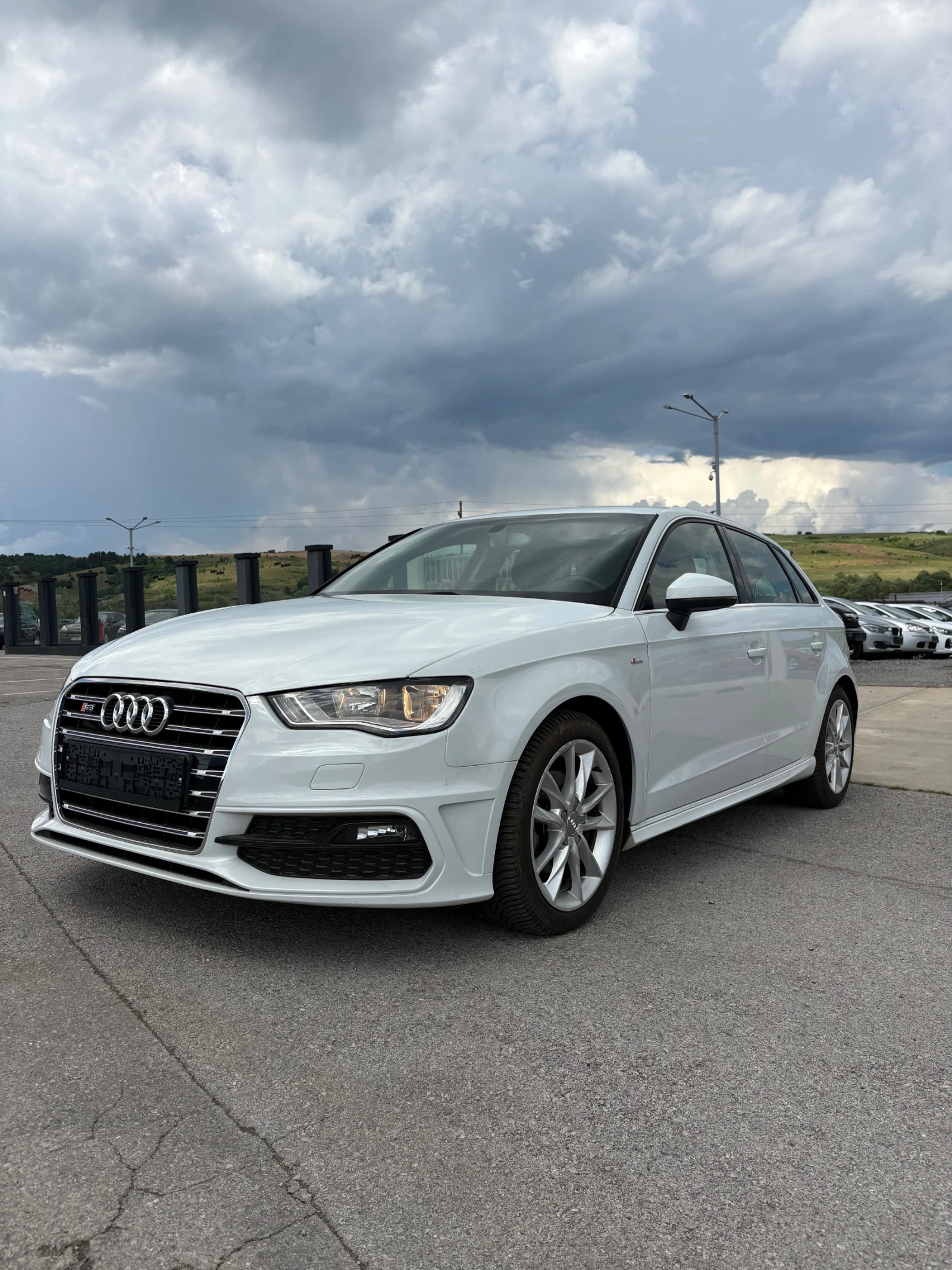 Audi A3 S-line, снимка 2 - Автомобили и джипове - 53224377
