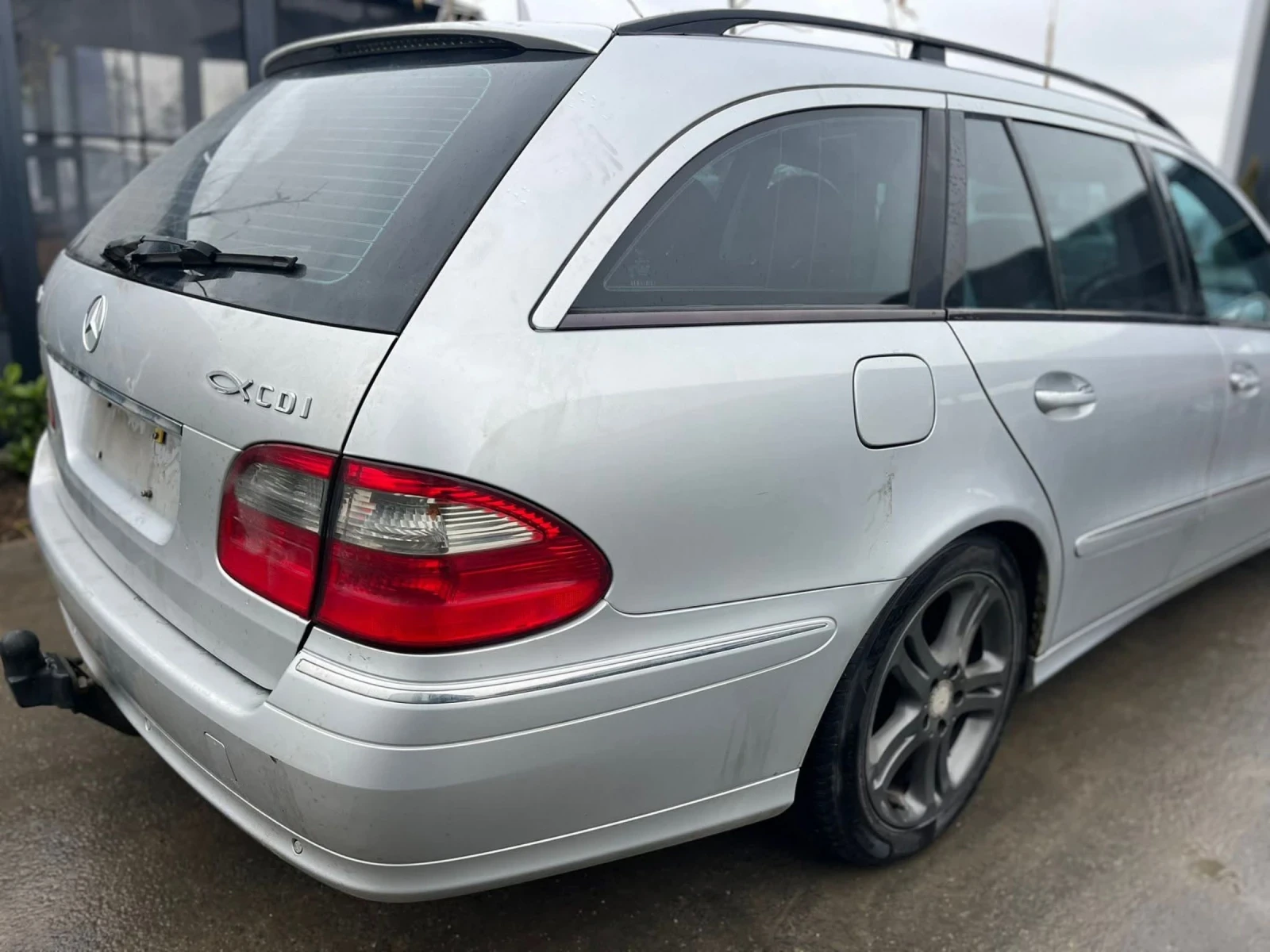 Mercedes-Benz E 320 642 - изображение 8