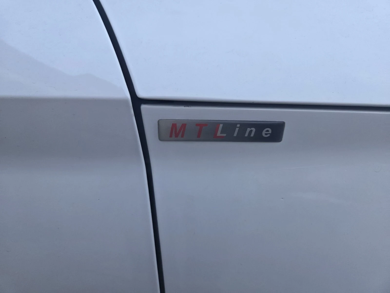 Skoda Superb 2.0 TDI  Combi  DSG  110kw  Navi-akt  temp-xenon | Mobile.bg � ����������� 12