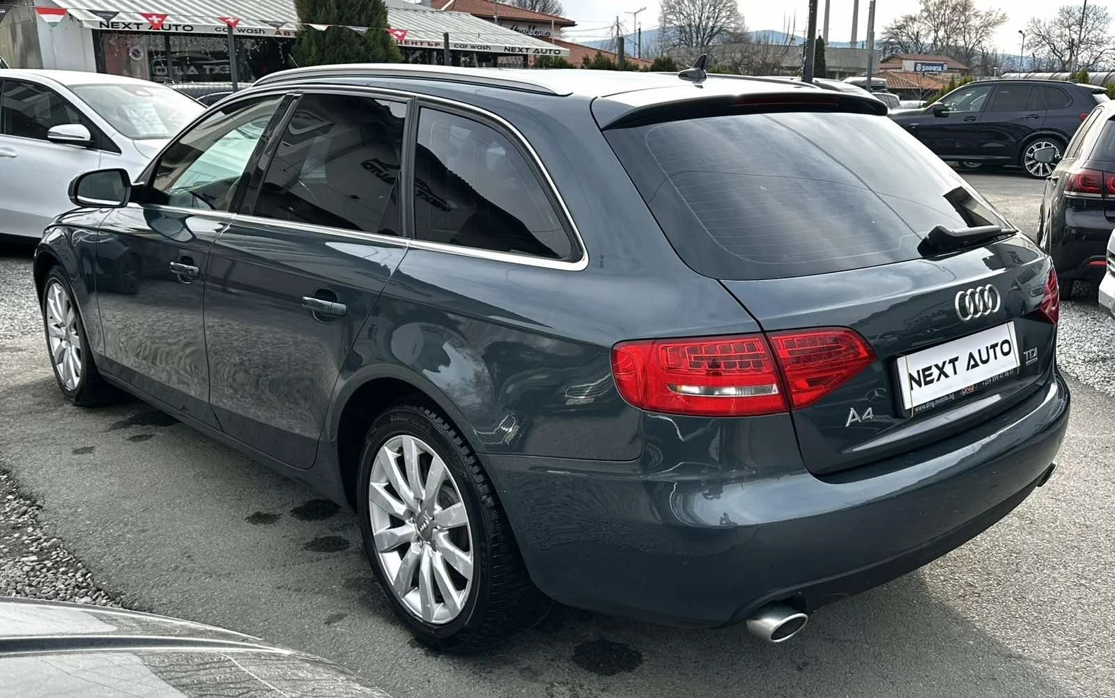 Audi A4 3.0TDI 239HP QUATTRO LANE ASSIST BLIND SPOT, снимка 7 - Автомобили и джипове - 53710052