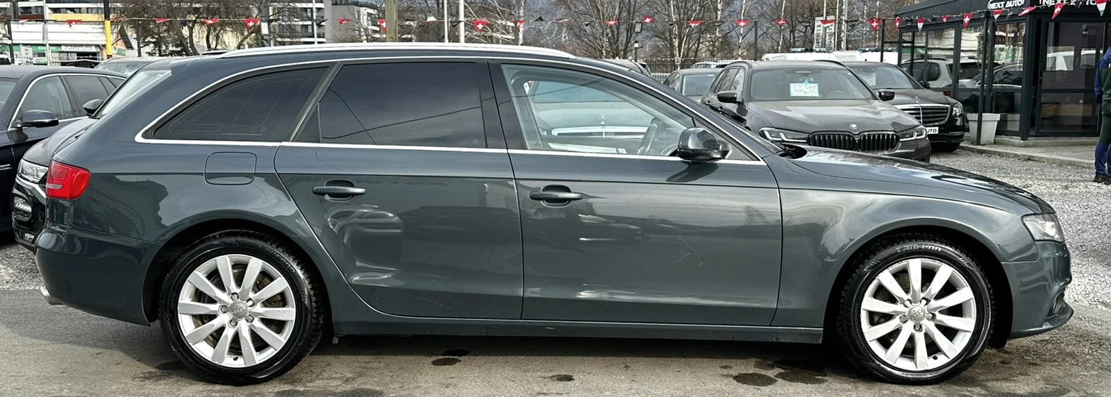 Audi A4 3.0TDI 239HP QUATTRO LANE ASSIST BLIND SPOT, снимка 4 - Автомобили и джипове - 53710052