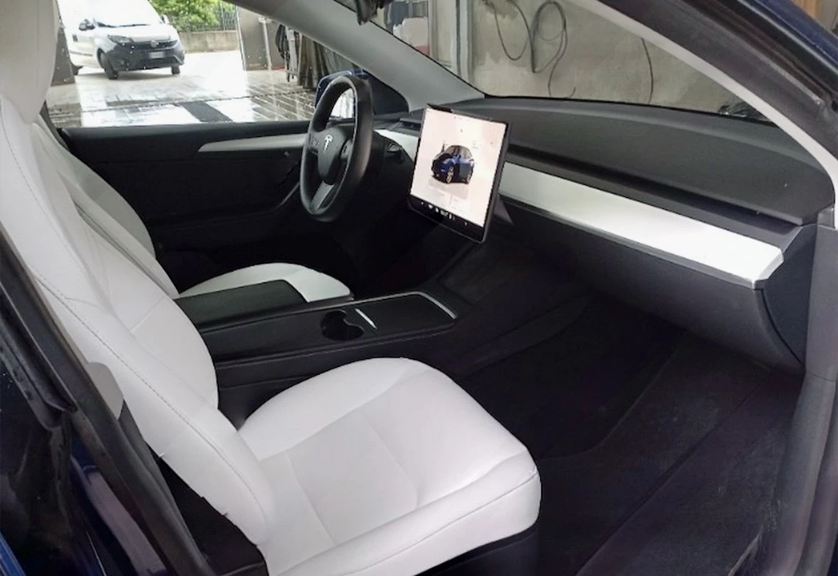 Tesla Model Y  Long Range 75 kWh - Dual Motor, снимка 6 - Автомобили и джипове - 54365768