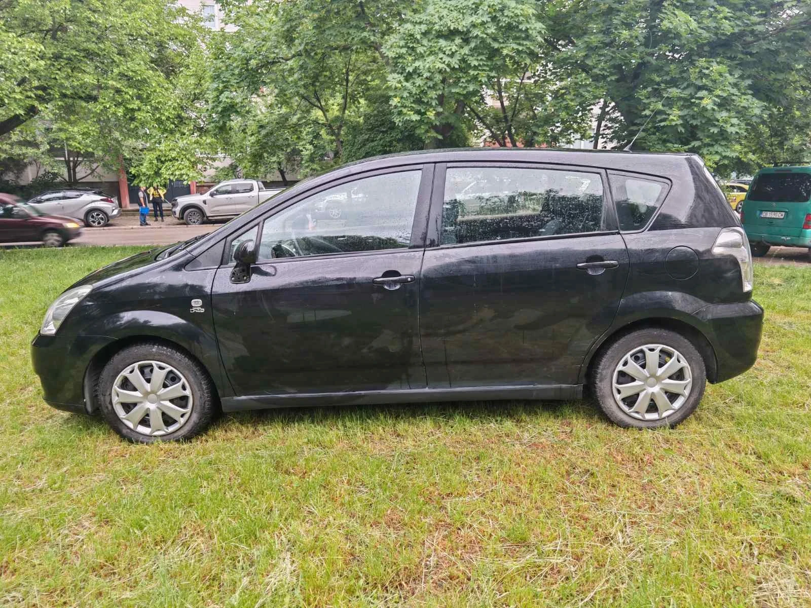 Toyota Corolla verso 2.0d4d 116к.с, снимка 8 - Автомобили и джипове - 54637481