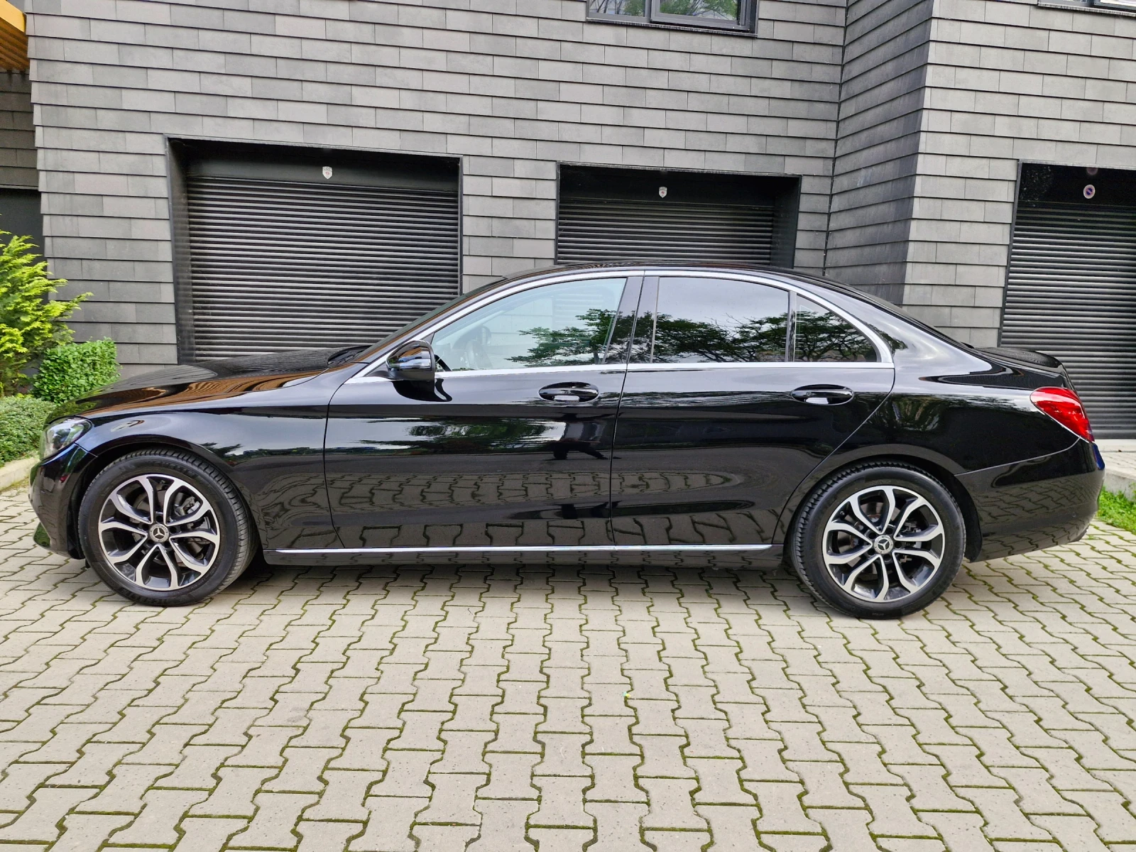 Mercedes-Benz C 220 SILVER STAR, снимка 2 - Автомобили и джипове - 54662543