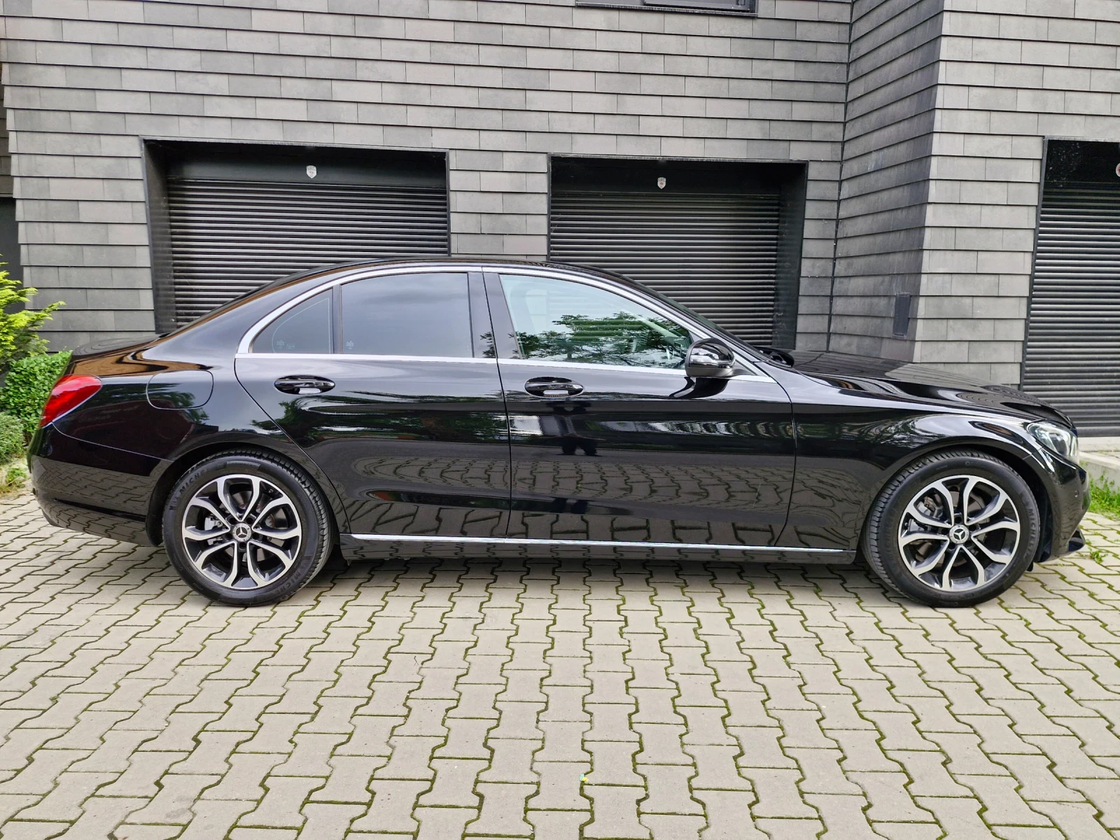 Mercedes-Benz C 220 SILVER STAR, снимка 5 - Автомобили и джипове - 54662543