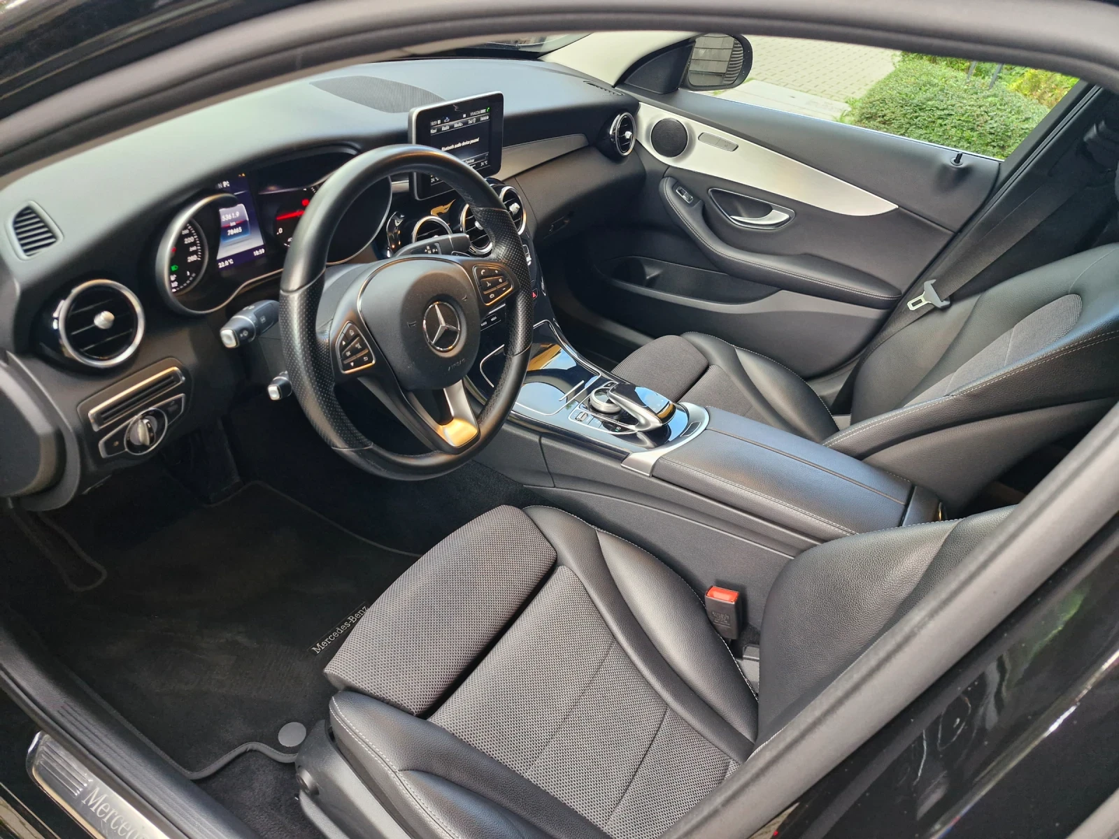 Mercedes-Benz C 220 SILVER STAR, снимка 12 - Автомобили и джипове - 54662543