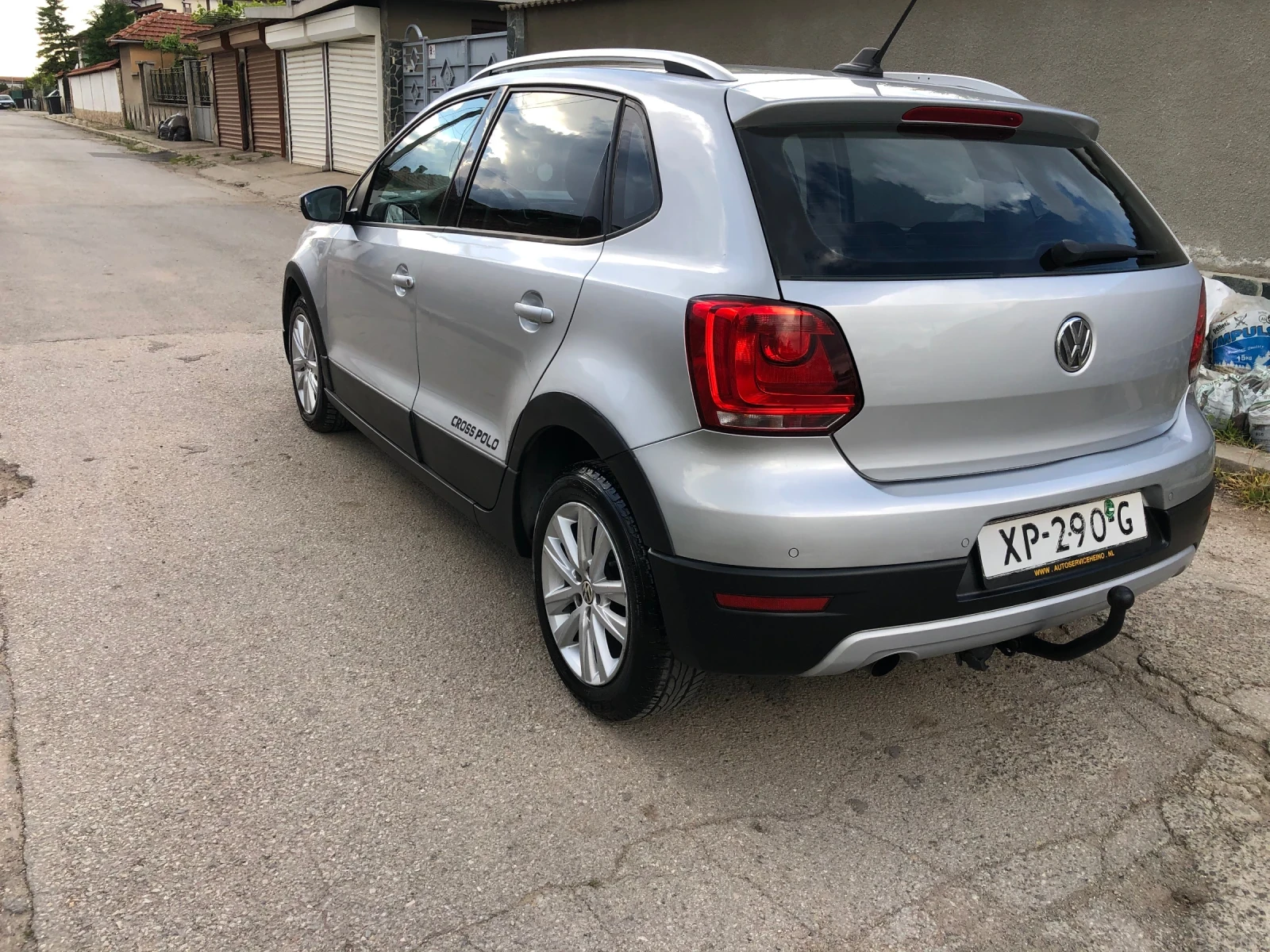 VW Polo Cross polo 1.6TDI 90к. XENON, снимка 6 - Автомобили и джипове - 54664109
