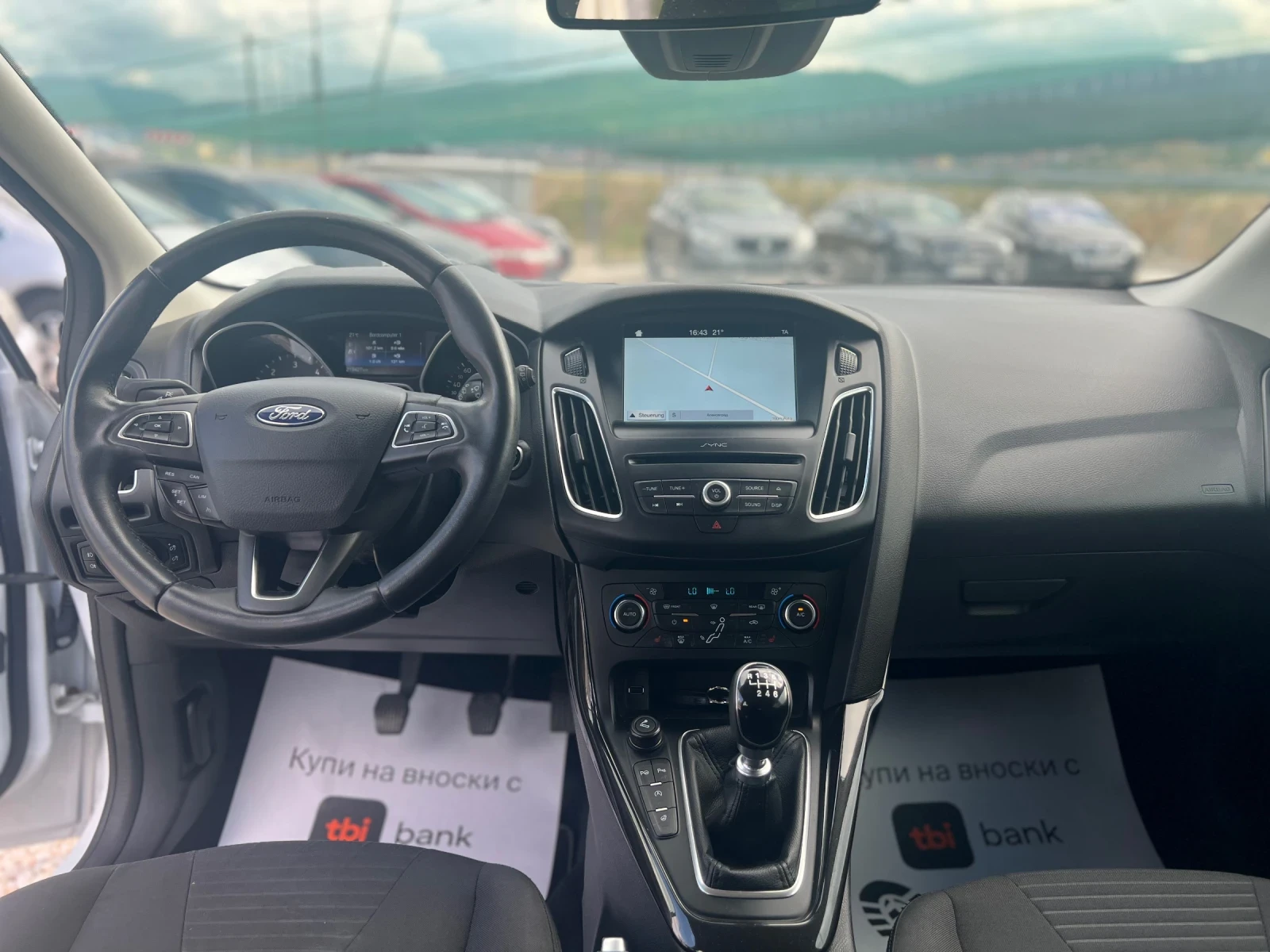 Ford Focus 1.5cdti NAVI TOP, снимка 12 - Автомобили и джипове - 54932082