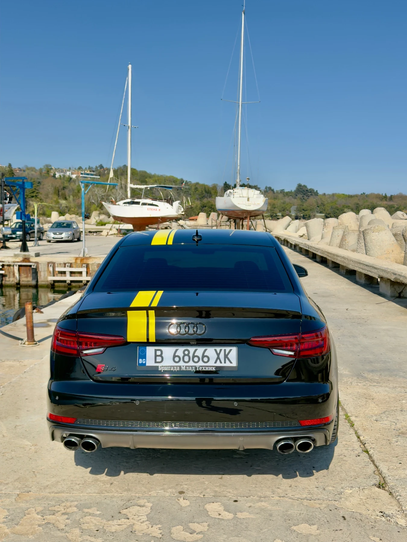 Audi S4 3.0TFSI 354hp, снимка 4 - Автомобили и джипове - 55078617