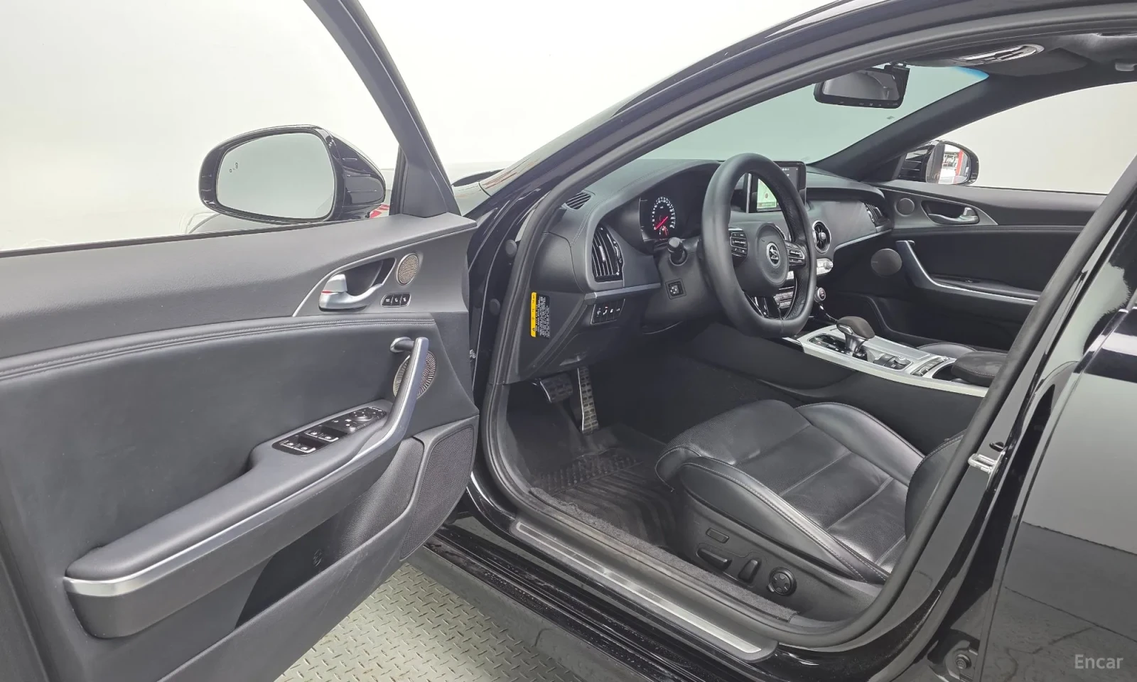 Kia Stinger 3.3* 2WD* GT* TEXNOTEST, снимка 10 - Автомобили и джипове - 55229220