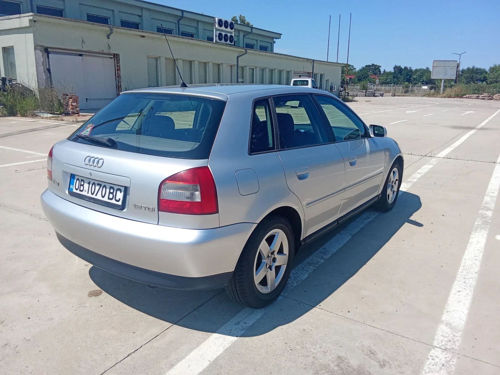 Audi A3 1.9TDI PD101hp Facelift , снимка 3 - Автомобили и джипове - 55254144