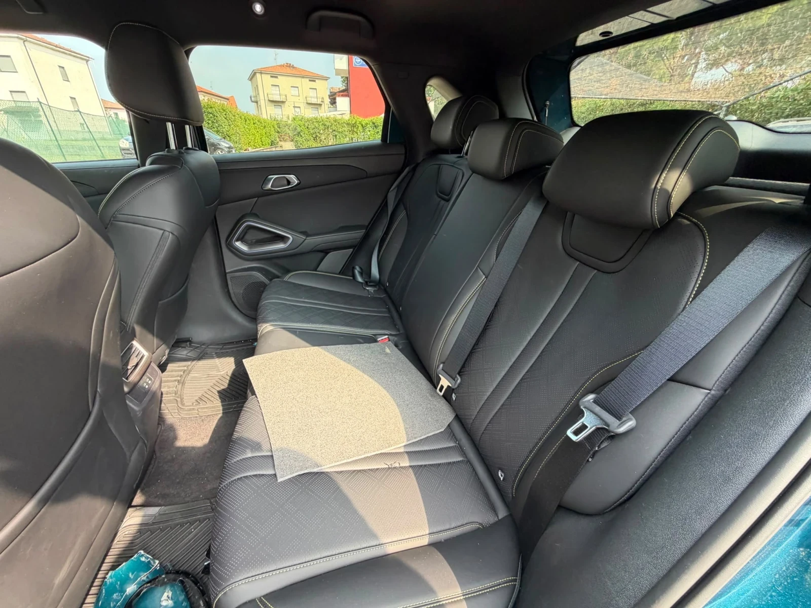 BYD Atto3 ATTO 2 plug in* FULL* 3080km* 4.2026� | Mobile.bg � ����������� 7