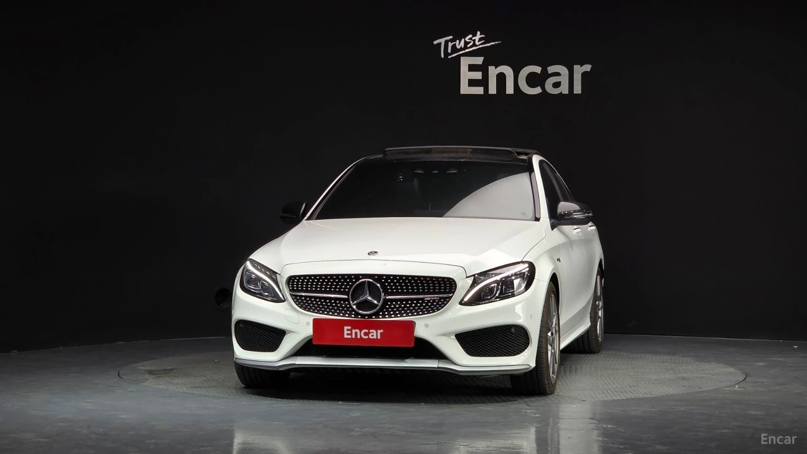 Mercedes-Benz C 43 AMG 4MATIC* BURMESTER* ПОДГРЕВ* КАМЕРА* HEADUP* , снимка 2 - Автомобили и джипове - 55504509