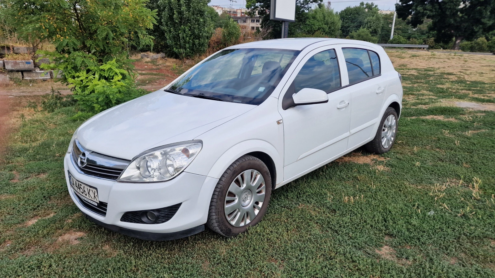 Opel Astra H Facelift, снимка 2 - Автомобили и джипове - 55605913