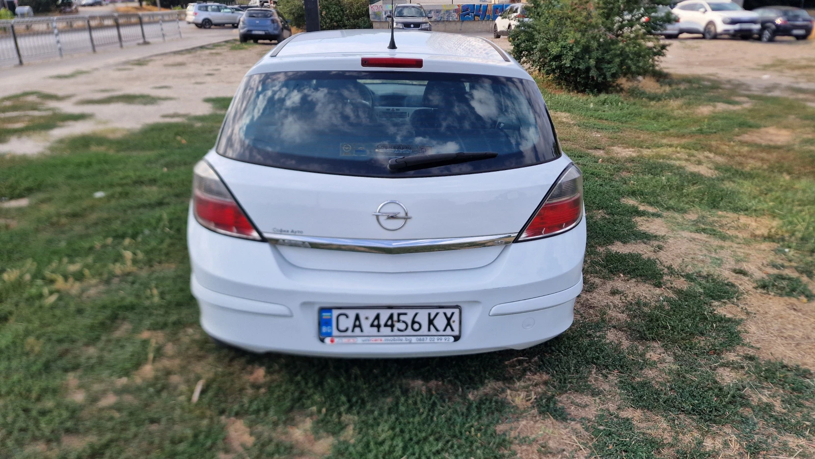 Opel Astra H Facelift, снимка 6 - Автомобили и джипове - 55605913