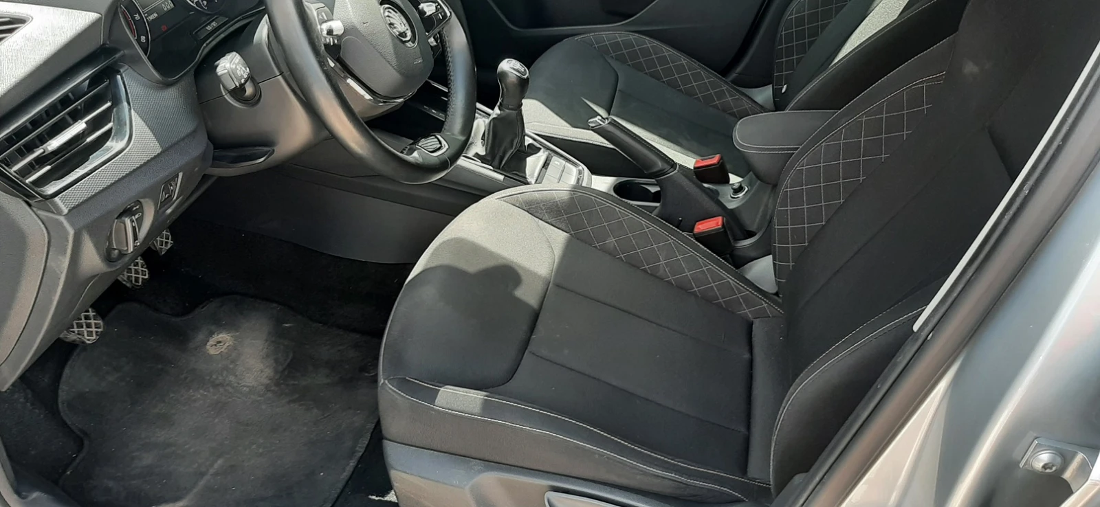 Skoda Scala Selection 1.0 TSI, снимка 5 - Автомобили и джипове - 55614131